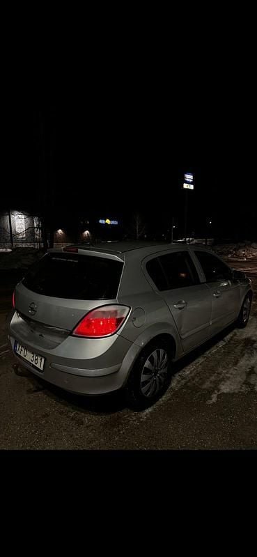 Begagnad 2006 Opel Astra | 13 000 kr (Bra pris) - Bild 1/2