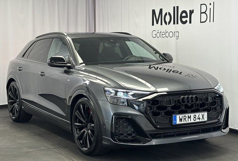 Grå (daytonagrå pärleffekt) Ny 2025 Audi Q8 Design SUV | 1 325 800 kr (Lite dyr) - Bild 1/4