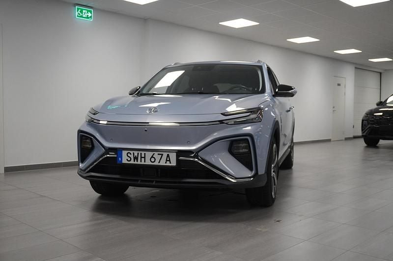Begagnad MG Marvel R Performance 211 kW (288 HK) 2022 Blå SUV