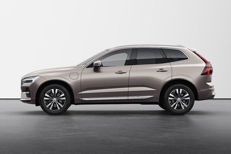 Blå Ny 2024 Volvo XC60 Core SUV | 578 000 kr (Marknadspris) - Bild 1/4