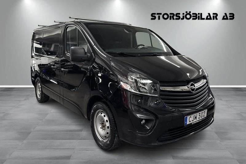 Svart Begagnad 2017 Opel Vivaro Van | 119 000 kr (Marknadspris) - Bild 1/4