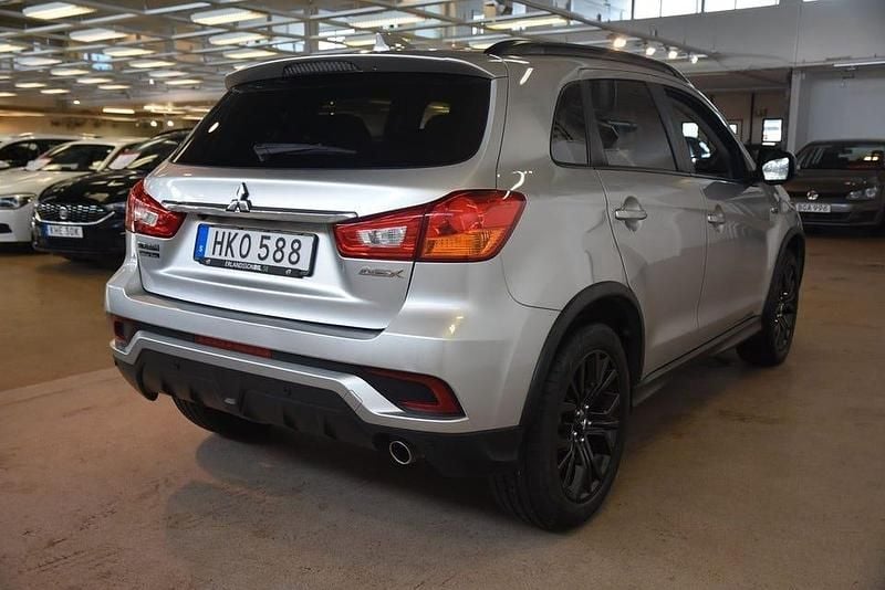 Begagnad Mitsubishi ASX 117 HK (86 kW) 2017 Silver SUV