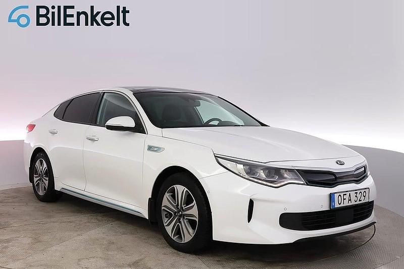 Vit Begagnad 2016 Kia Optima Hybrid Sedan | 139 700 kr (Marknadspris) - Bild 1/4