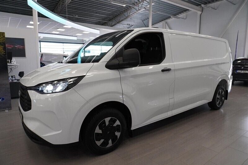 Vit Ny 2024 Ford Transit Custom Trend Van | 625 500 kr (Marknadspris) - Bild 1/4