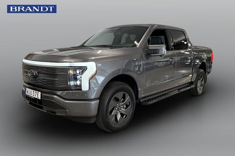 Grå Begagnad 2022 Ford F-150 Standard Range Pickup | 1 199 000 kr - Bild 1/4