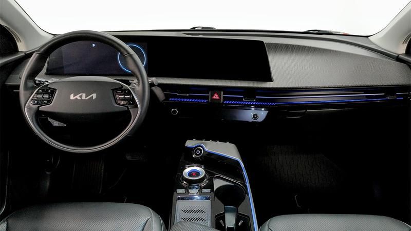 Begagnad Kia EV6 Plus 167 kW (228 HK) 2023 Grå SUV