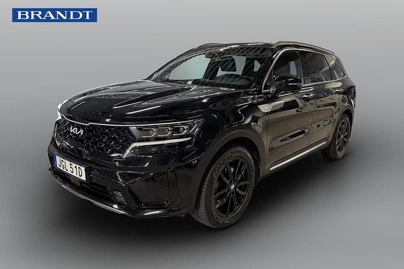 Svart Begagnad 2022 Kia Sorento 2 SUV | 479 900 kr (Marknadspris) - Bild 1/4
