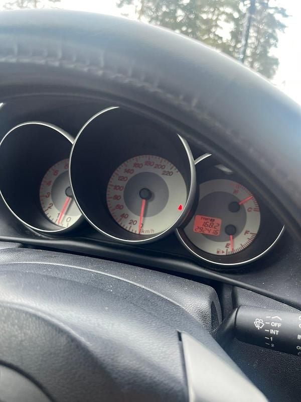 Begagnad Mazda 3 Inclusive 105 HK (77 kW) 2007