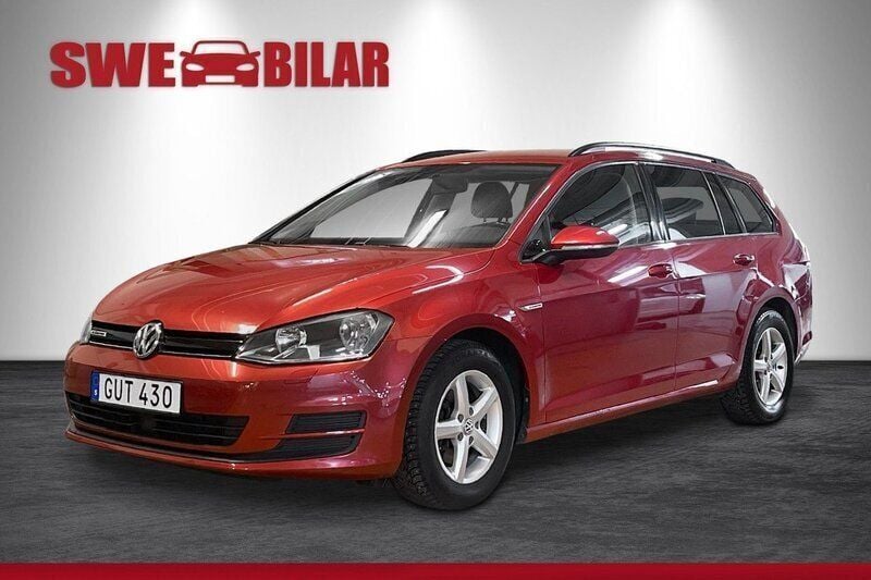 Röd Begagnad 2016 VW Golf VII Kombi | 129 900 kr (Marknadspris) - Bild 1/4