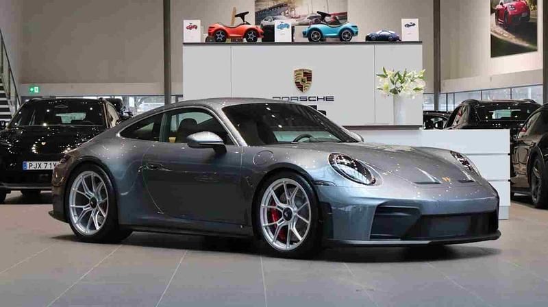 Grå Ny 2026 Porsche 911 GT3 Sportkupé | 2 651 100 kr - Bild 1/1