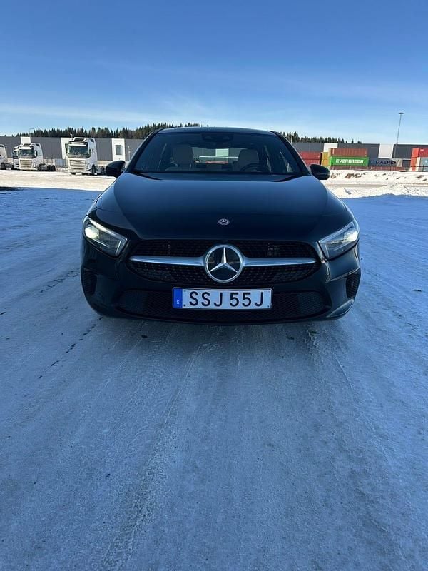 Begagnad Mercedes A250 218 HK (160 kW) 2021 Sedan