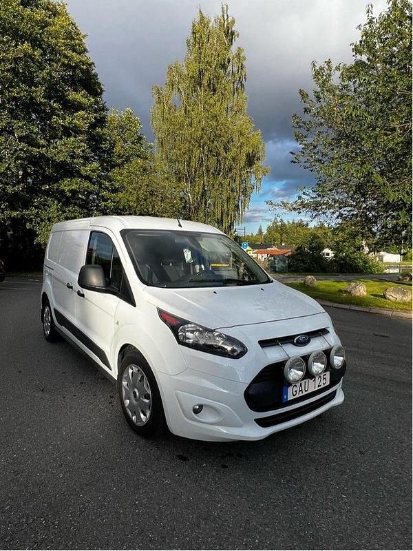 Vit Begagnad 2018 Ford Transit | 140 000 kr (Lite dyr) - Bild 1/4