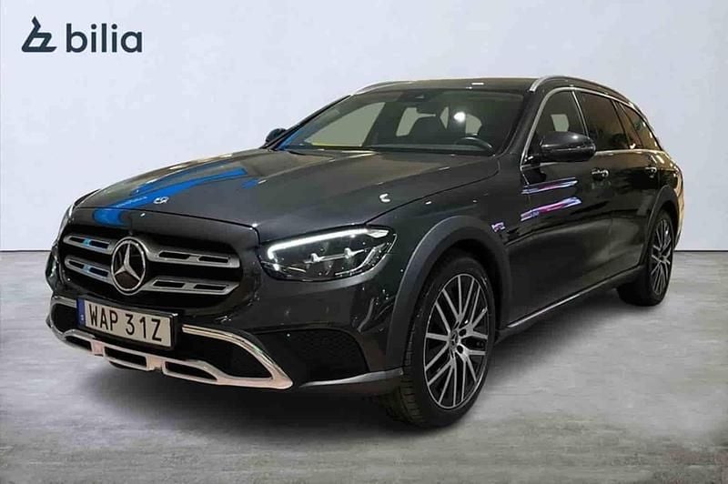 Begagnad Mercedes E220 All-Terrain 200 HK (147 kW) 2023 Grå Kombi