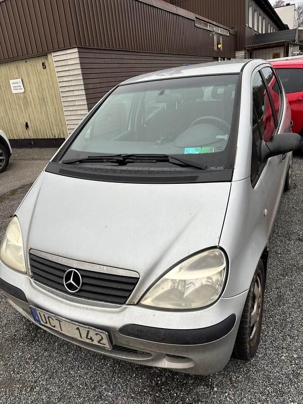 Begagnad 2002 Mercedes A160 Halvkombi | 21 900 kr (Superpris) - Bild 1/4