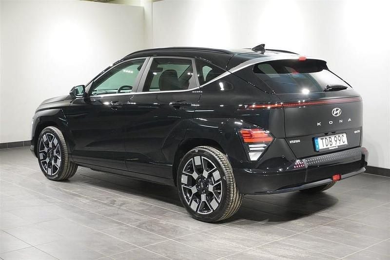 Begagnad Hyundai Kona Advanced 160 kW (218 HK) 2024 Svart SUV