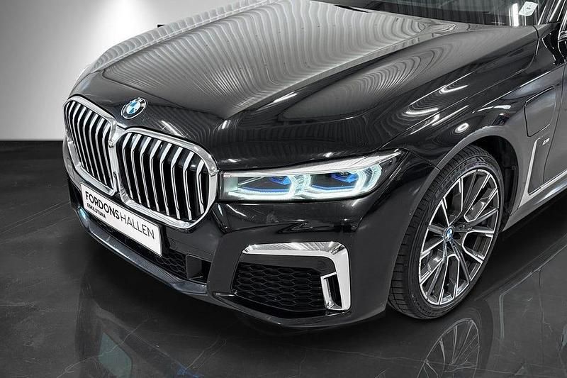 Begagnad BMW 745 M Sport 394 HK (289 kW) 2019 Svart Sedan