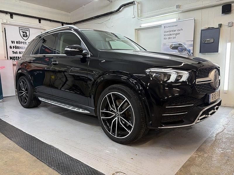 Begagnad Mercedes GLE300 AMG line 245 HK (180 kW) 2019 Svart SUV