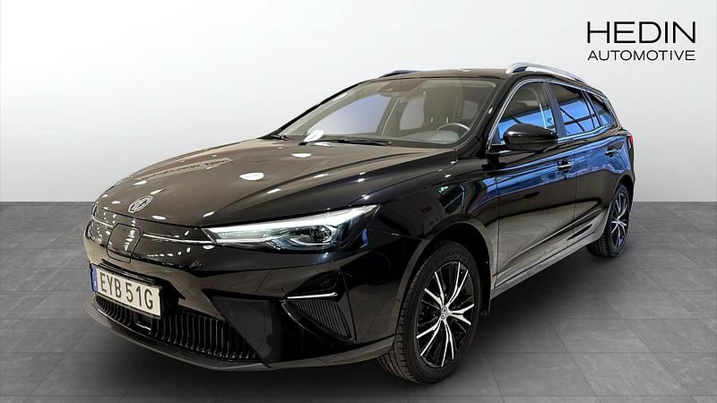 Begagnad MG MG5 EV Luxury 114 kW (156 HK) 2022 Svart Kombi