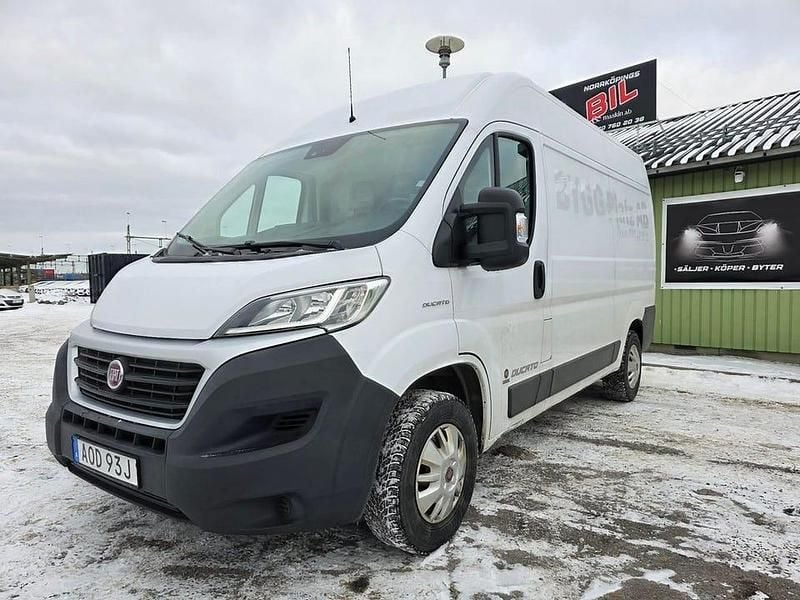 Vit Begagnad 2019 Fiat Ducato Van | 148 900 kr (Bra pris) - Bild 1/4