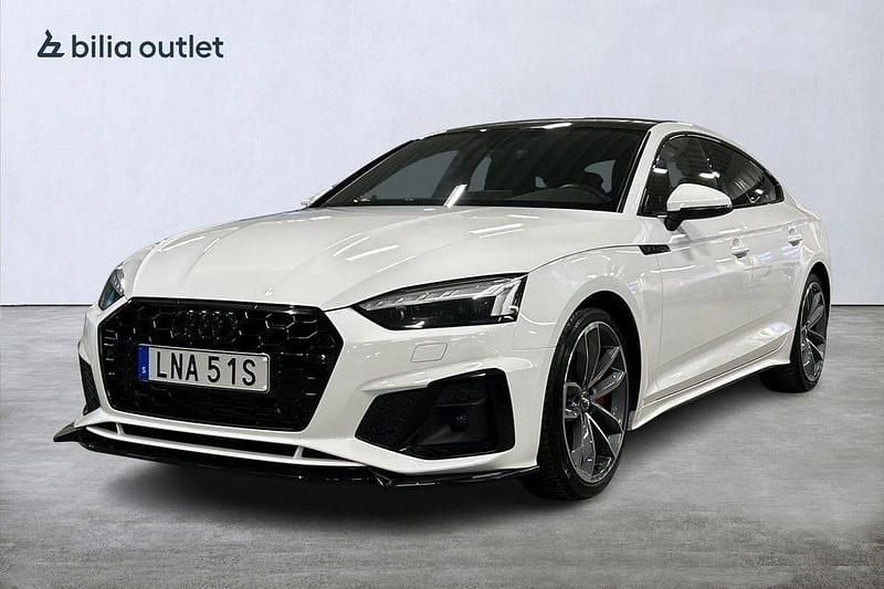 Vit Begagnad 2020 Audi A5 Sportback S-Line Halvkombi | 369 900 kr (Dyr) - Bild 1/3
