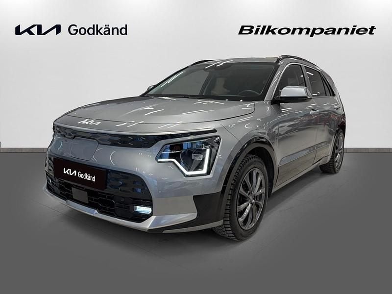 Grå Begagnad 2023 Kia e-Niro SUV | 349 000 kr - Bild 1/4