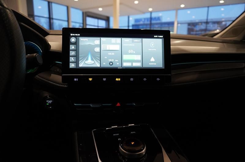 Begagnad MG MG5 EV Comfort 130 kW (177 HK) 2022 Röd Kombi