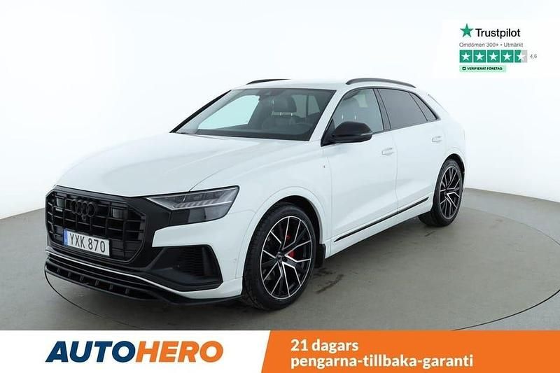 Vit Begagnad 2019 Audi Q8 S-Line SUV | 574 000 kr - Bild 1/4