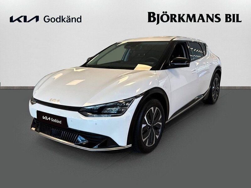 Vit Begagnad 2023 Kia EV6 3 SUV | 499 900 kr (Marknadspris) - Bild 1/4
