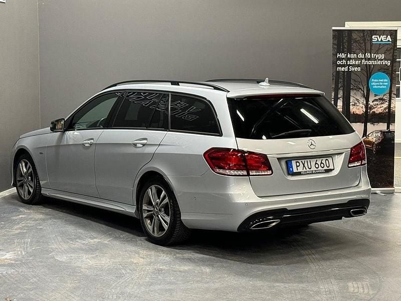 Begagnad Mercedes E220 Avantgarde 170 HK (125 kW) 2015 Silver Kombi
