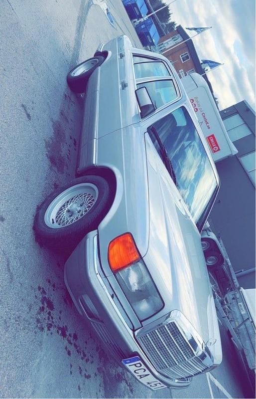 Begagnad 1984 Mercedes S500 Sedan | 120 000 kr - Bild 1/4