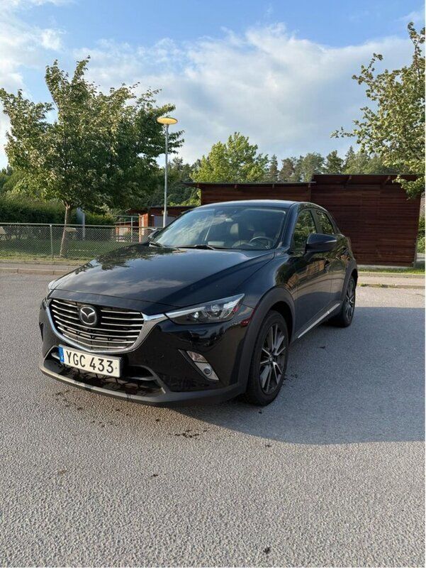 Svart Begagnad 2016 Mazda CX-3 SUV | 169 000 kr (Marknadspris) - Bild 1/4