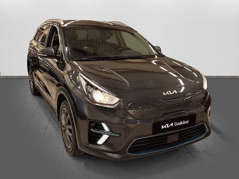 Begagnad Kia e-Niro Advance 150 kW (204 HK) 2021 Grå SUV