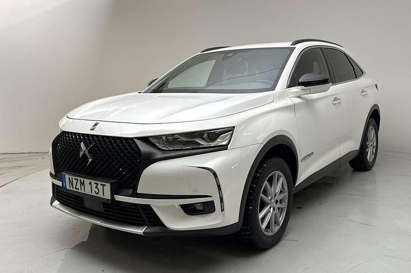 Vit Begagnad 2022 DS Automobiles DS7 Crossback Performance SUV | 219 000 kr - Bild 1/4