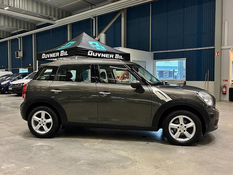 Begagnad Mini One Countryman 98 HK (72 kW) 2011 Grå SUV