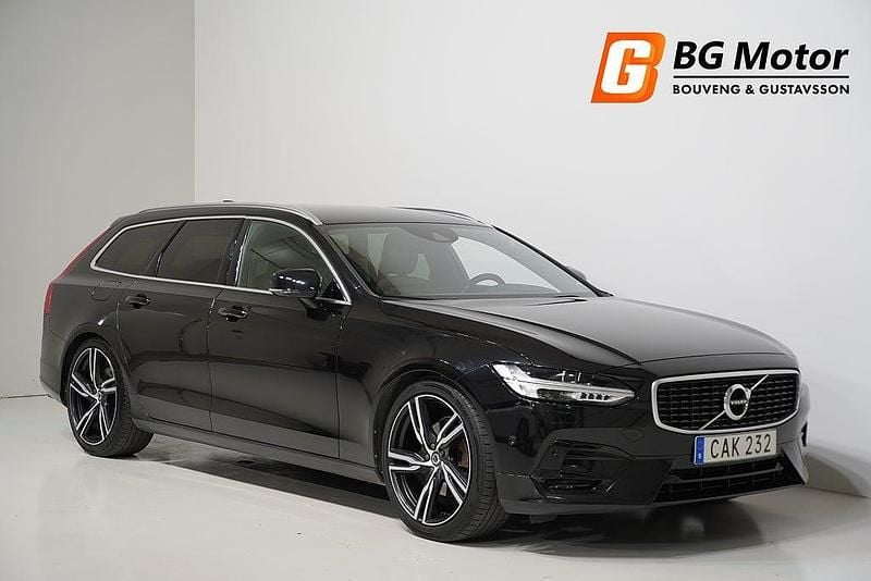 Svart Begagnad 2017 Volvo V90 R-Design Kombi | 289 900 kr (Marknadspris) - Bild 1/4