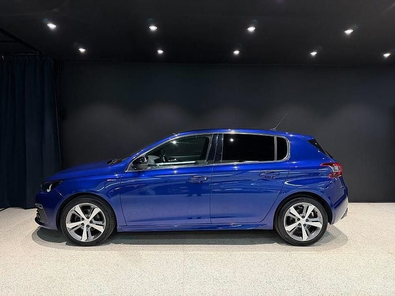 Begagnad Peugeot 308 GT-line 131 HK (96 kW) 2019 Blå metallic Halvkombi