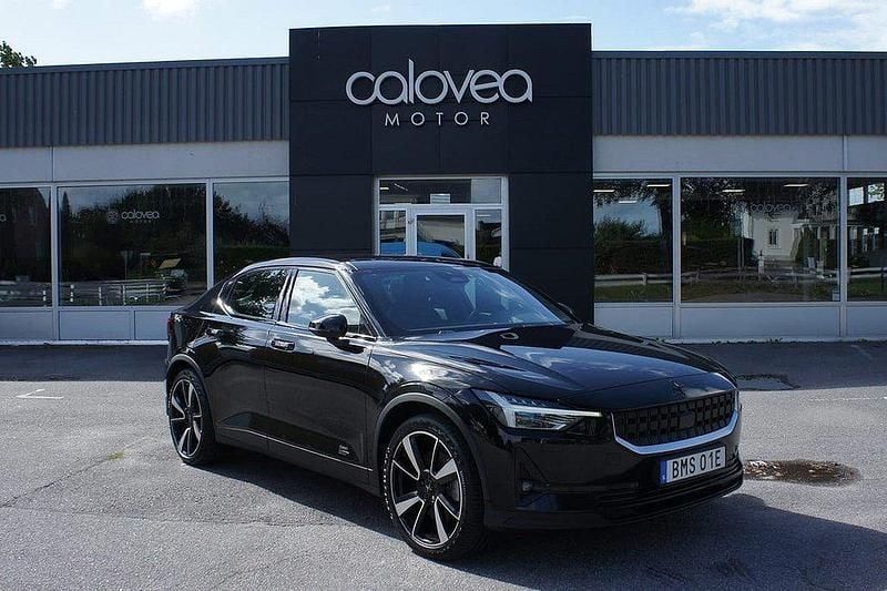 Svart Begagnad 2020 Polestar 2 Pilot Sedan | 309 900 kr (Marknadspris) - Bild 1/4