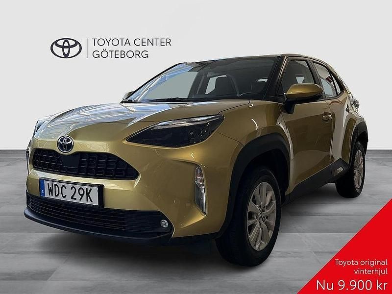 Gul Begagnad 2022 Toyota Yaris Cross Active SUV | 249 900 kr (Marknadspris) - Bild 1/2