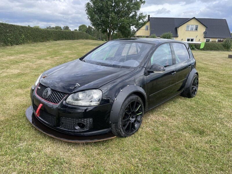 Svart Begagnad 2006 VW Golf V GTI Halvkombi | 120 000 kr - Bild 1/4