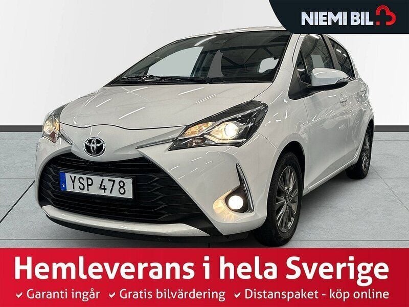Vit Begagnad 2018 Toyota Yaris Halvkombi | 149 900 kr (Lite dyr) - Bild 1/3