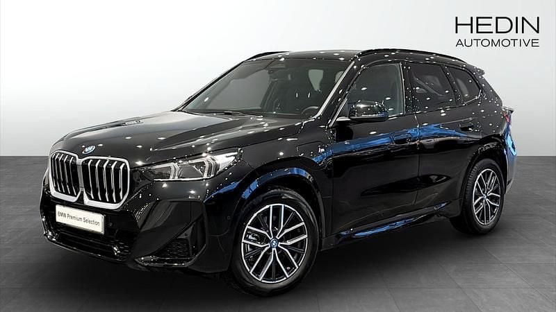 Begagnad 2025 BMW X1 M Sport SUV | 578 700 kr - Bild 1/4
