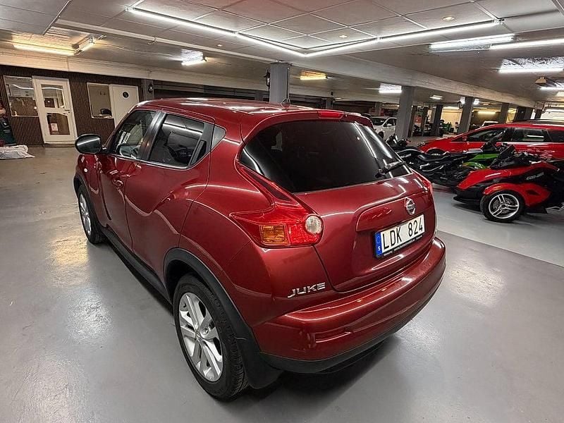 Begagnad Nissan Juke 117 HK (86 kW) 2010 Röd SUV