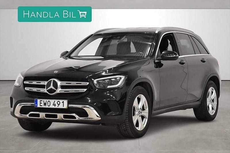 Svart Begagnad 2019 Mercedes GLC220 SUV | 359 900 kr (Superpris) - Bild 1/4