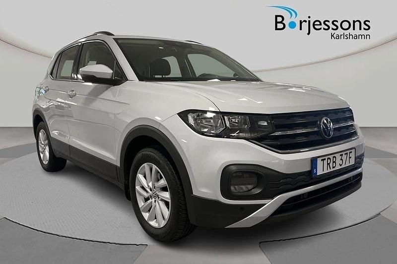 Grå Begagnad 2022 VW T-Cross Life SUV | 184 000 kr (Marknadspris) - Bild 1/4