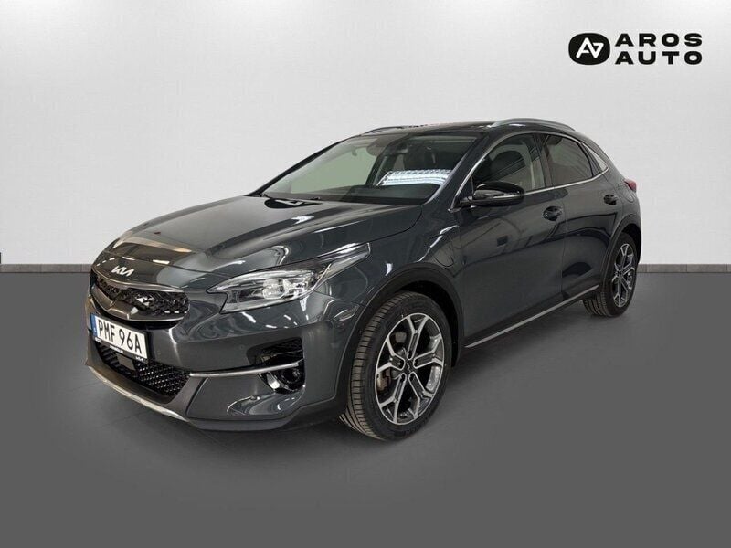 Grå (penta metallic) Begagnad 2022 Kia XCeed 2 SUV | 259 000 kr (Bra pris) - Bild 1/4