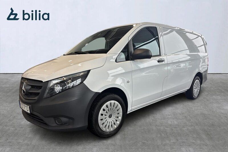 Vit Begagnad 2020 Mercedes Vito Minibuss | 339 000 kr (Dyr) - Bild 1/4