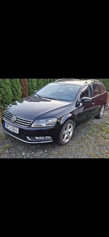 Svart Begagnad 2012 VW Passat GT Kombi | 58 000 kr (Bra pris) - Bild 1/4