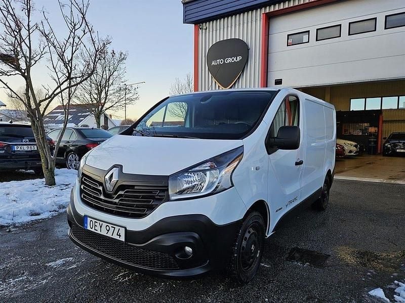 Vit Begagnad 2017 Renault Trafic Van | 134 900 kr (Bra pris) - Bild 1/4