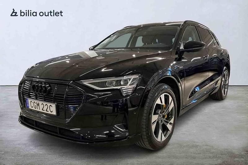 Svart Begagnad 2022 Audi e-tron SUV | 399 000 kr - Bild 1/1