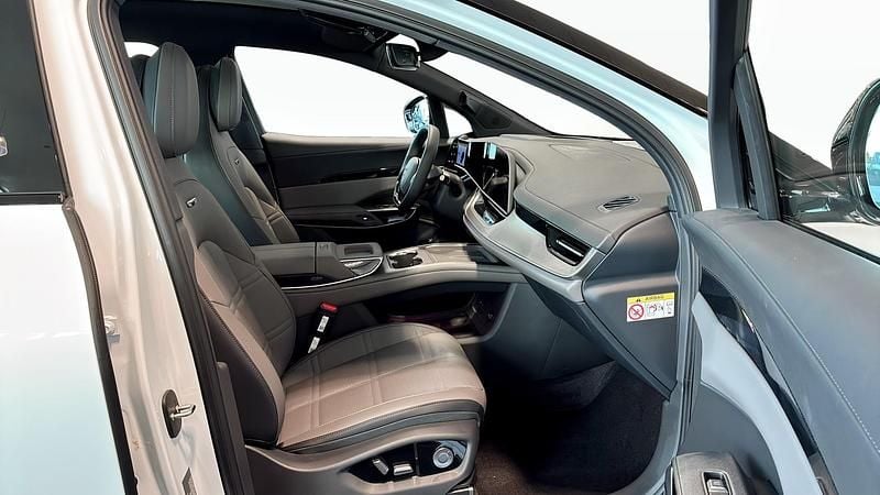 Ny Hongqi EHS7 253 kW (345 HK) 2025 Vit (black) SUV